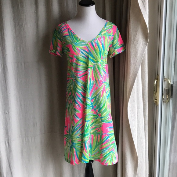 Lilly Pulitzer T Shirt Dress Excellent Condition - Picture 1 of 5
